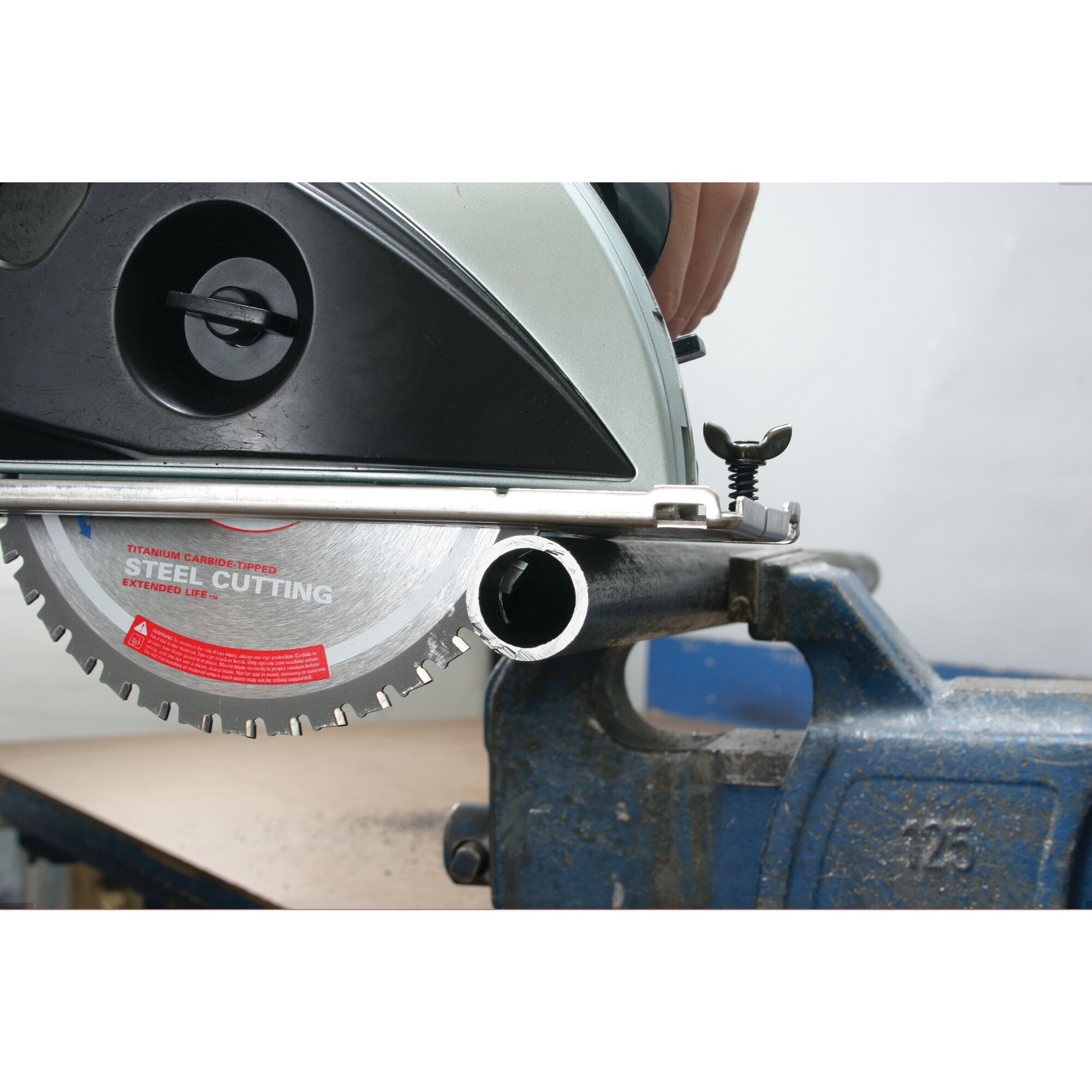 Metal cutting skill saw new arrivals